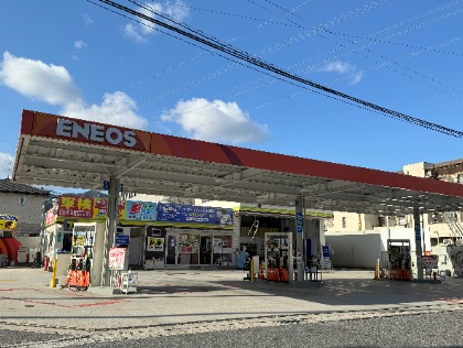 西原山本線沿いのエネオス