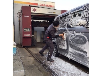 手洗い洗車もOK！