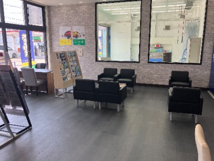 【店内】ごゆっくりお待ち頂けます！