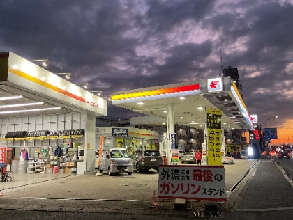 国道6号線沿い松戸警察署となりです！