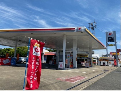 【外観】ガソリンスタンド併設のプロショップ店です！