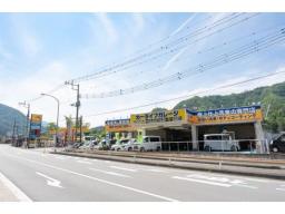 キグナス車検センター大月店