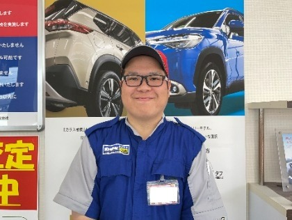 キーパー専任スタッフです。あなたのご愛車、キレイにさせてください！