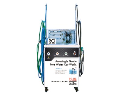 水シミになりにくい純水を使って洗い上げます！！