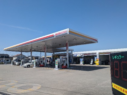 ヘッドライトをキレイにして夜も安心♪