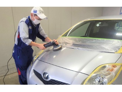 細密研磨でお車キレイにします！
