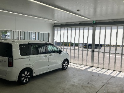 【品質】当店の洗車・コーティングは安心の屋内施工！