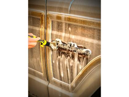 細部のブラッシングでより引き締まった仕上がりになります