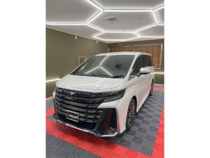 専用コーティングブースで施工