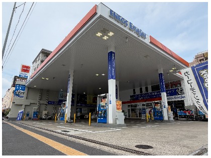 屋根付きなので、雨の日でも施工可能です！
