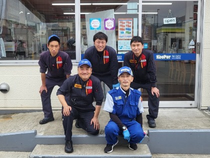 スタッフ全員が笑顔でお待ちしております☆
